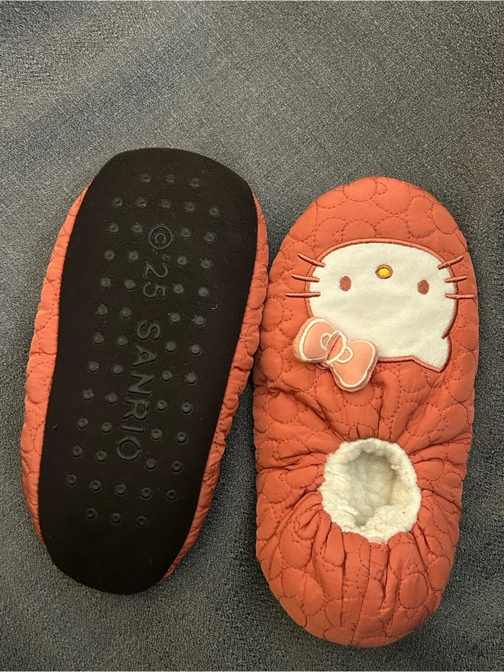 Sanrio Kids Pink Quilted Hello Kitty Slippers